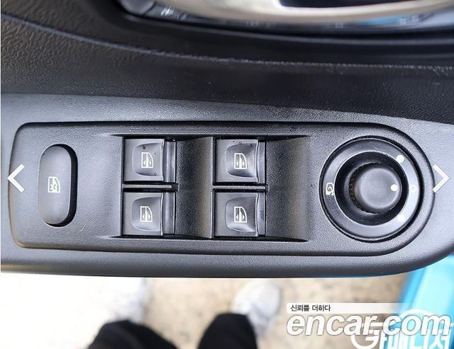 Renault Korea QM3 RE 2017 — фото 16