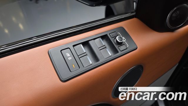 Land Rover Range Rover Sport (II) 3.0 SDV6 AB Dynamic 2017 — фото 31