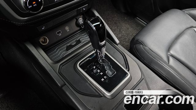 KG Mobility (SsangYong) Rexton Sports Diesel 2.2 2WD Adventure 2019 — фото 9