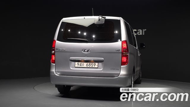 Hyundai Grand Starex Van 3-Seater Smart 2021 — фото 4