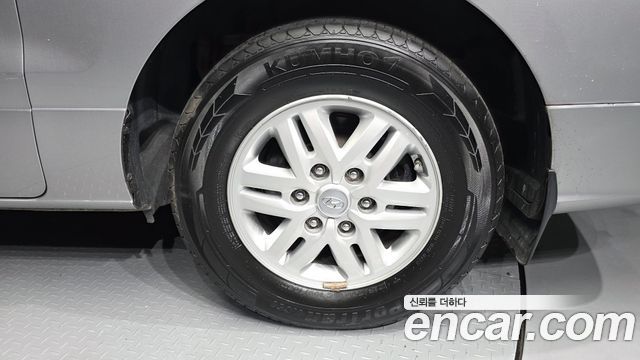 Hyundai Grand Starex Van 3-Seater Smart 2021 — фото 21