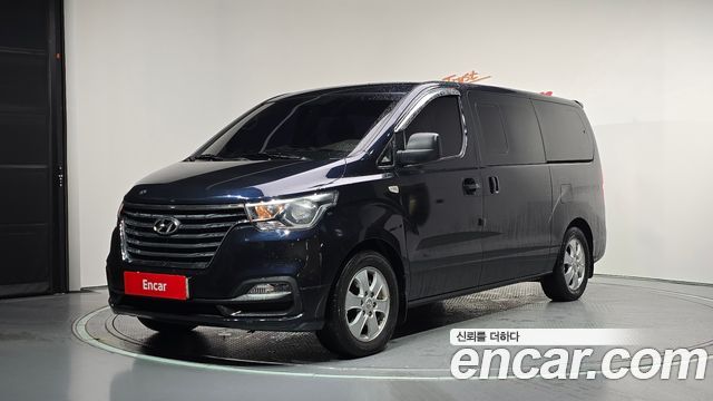 Hyundai Grand Starex Wagon 12-Seater Modern 2020 — фото 1