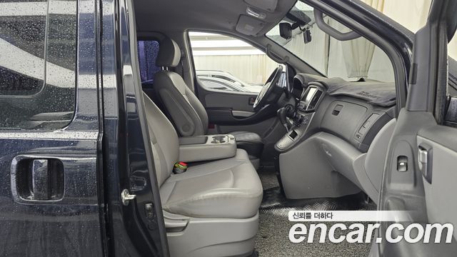 Hyundai Grand Starex Wagon 12-Seater Modern 2020 — фото 11