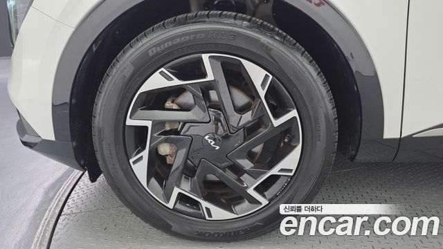 Kia Sportage (V) Gasoline 1.6 Turbo 2WD Nobleless 2022 — фото 5