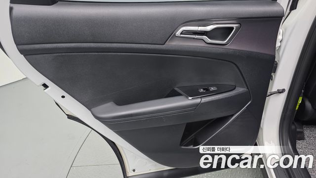 Kia Sportage (V) Gasoline 1.6 Turbo 2WD Nobleless 2022 — фото 25