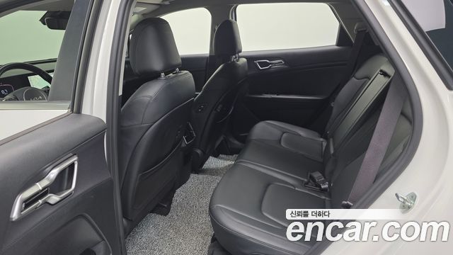 Kia Sportage (V) Gasoline 1.6 Turbo 2WD Nobleless 2022 — фото 26