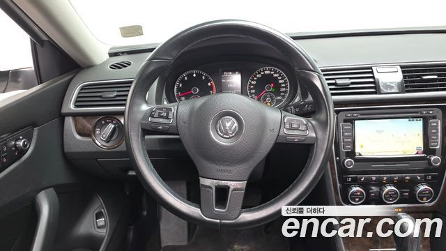 Volkswagen Passat 1.8 TSI B7 2015 — фото 13