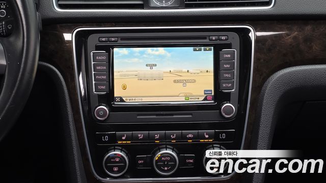 Volkswagen Passat 1.8 TSI B7 2015 — фото 14