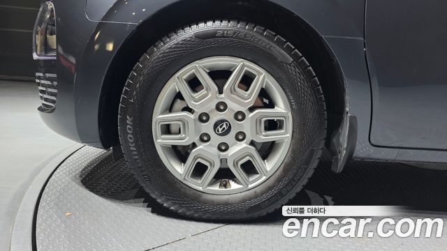 Hyundai Staria Cargo 5-Seater Modern 2025 — фото 5