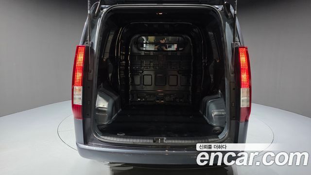 Hyundai Staria Cargo 5-Seater Modern 2025 — фото 20