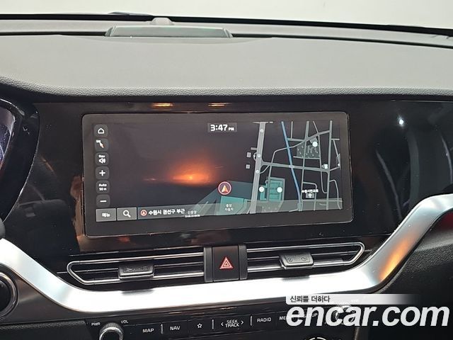 Kia Niro Plus Air 2023 — фото 18