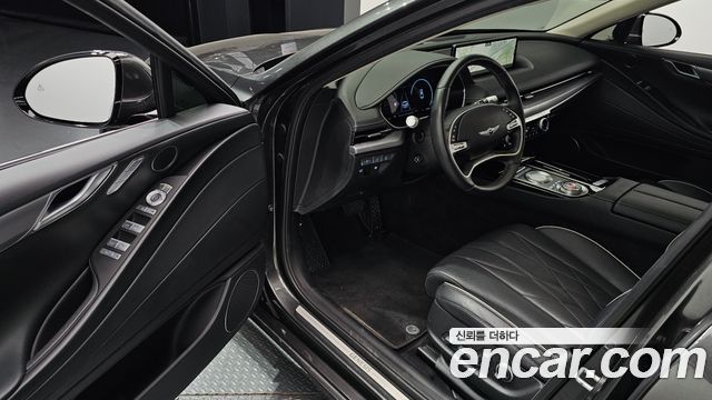 Genesis G80 (RG3) Gasoline 2.5 Turbo AWD 2022 — фото 10