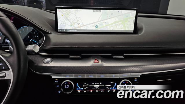 Genesis G80 (RG3) Gasoline 2.5 Turbo AWD 2022 — фото 18