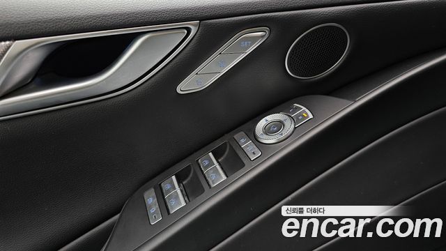 Genesis G80 (RG3) Gasoline 2.5 Turbo AWD 2022 — фото 23