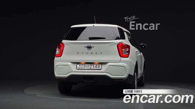 KG Mobility (SsangYong) Tivoli Air 1.5 A1 2WD 2022 — фото 4