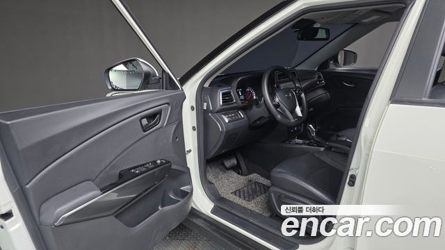 KG Mobility (SsangYong) Tivoli Air 1.5 A1 2WD 2022 — фото 11