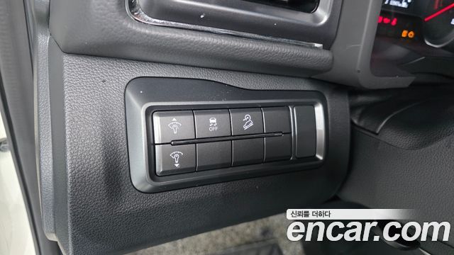 KG Mobility (SsangYong) Tivoli Air 1.5 A1 2WD 2022 — фото 13