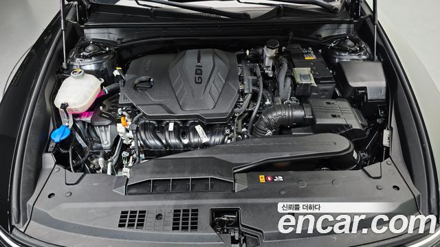 Hyundai Grandeur (GN7) 2,5 Gasoline 2WD Exclusive 2023 — фото 6