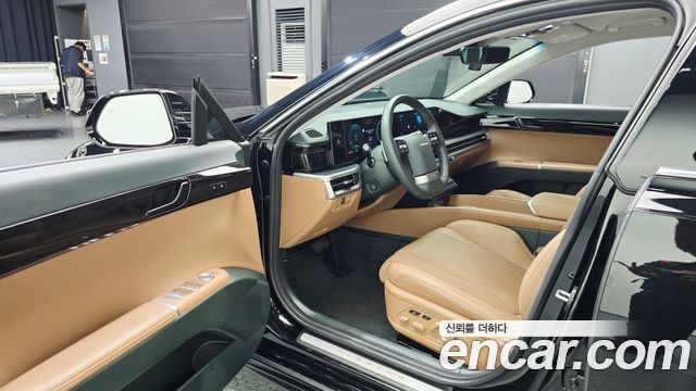 Hyundai Grandeur (GN7) 2,5 Gasoline 2WD Exclusive 2023 — фото 10