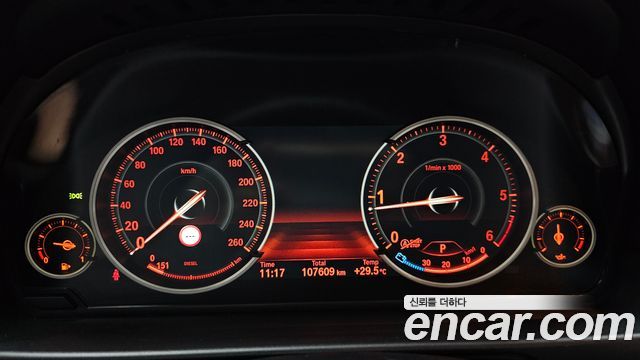 BMW 5 Series (F10) 520d xDrive 2014 — фото 8