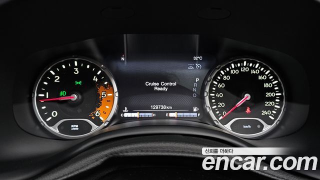 Jeep Renegade 2.0 Diesel Limited AWD 2017 — фото 8