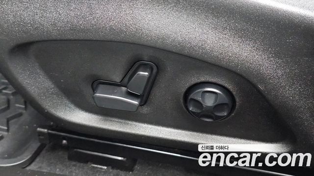 Jeep Renegade 2.0 Diesel Limited AWD 2017 — фото 20