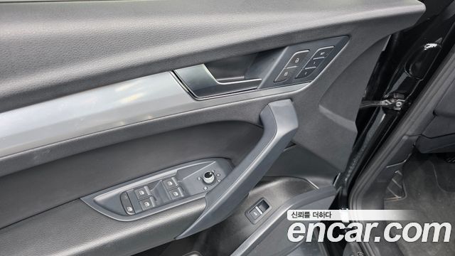 Audi Q5 (FY) 40 TDI Quattro Sportback 2022 — фото 27