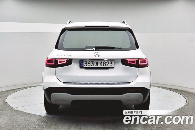 Mercedes-Benz GLB-Class (X247) GLB200 d 2021 — фото 2