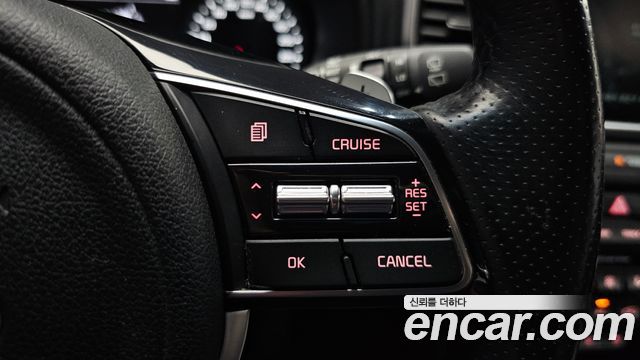 Kia Sportage The Bold Diesel 1.6 2WD Signature 2022 — фото 17