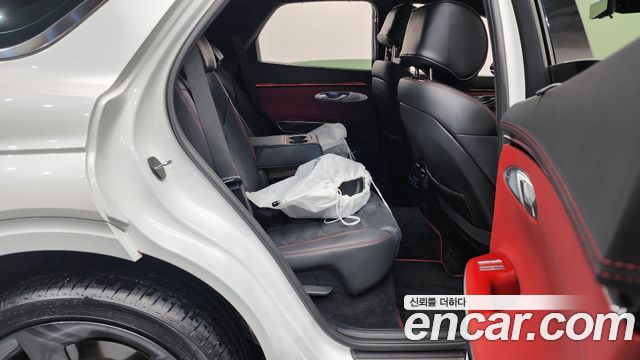 Genesis GV70 3.5T Gasoline AWD 2025 — фото 11