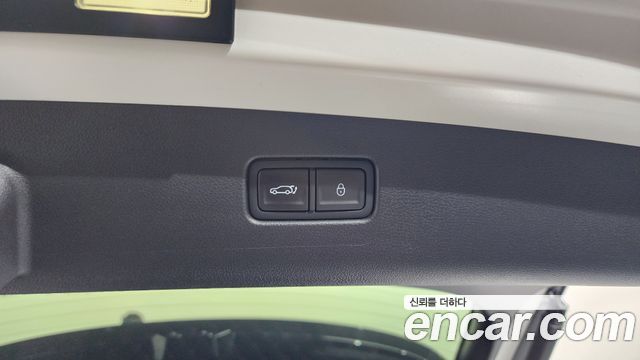 Genesis GV70 3.5T Gasoline AWD 2025 — фото 16