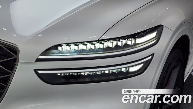 Genesis GV70 3.5T Gasoline AWD 2025 — фото 22