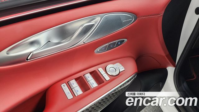 Genesis GV70 3.5T Gasoline AWD 2025 — фото 28