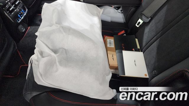 Genesis GV70 3.5T Gasoline AWD 2025 — фото 38