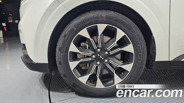 Kia Carnival (IV) Diesel 7-Seater Signature 2023 — фото 5