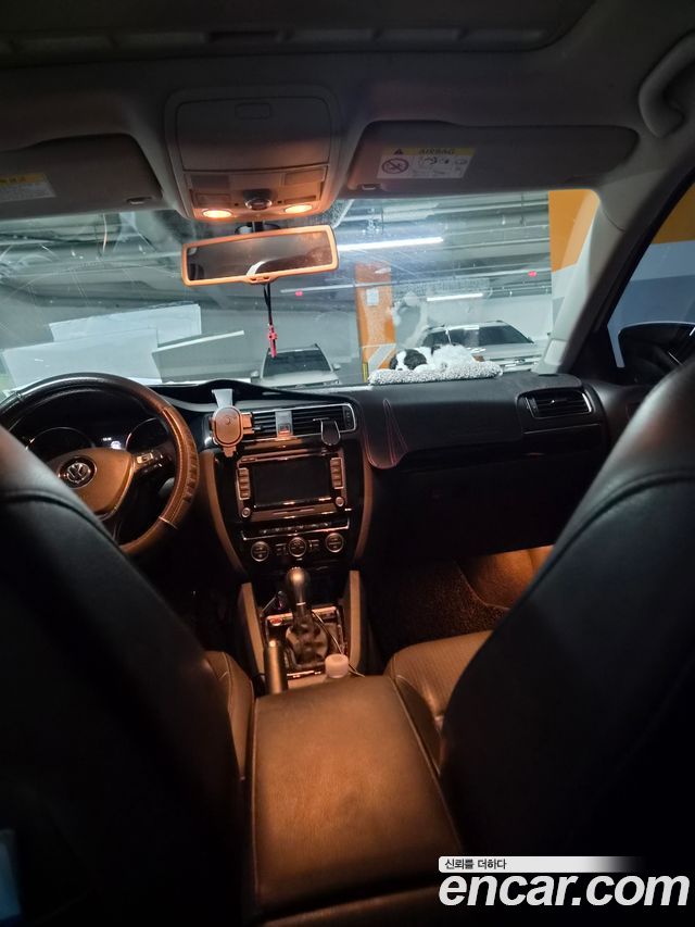 Volkswagen Jetta 2.0 TDI BlueMotion Premium 6th 2015 — фото 5