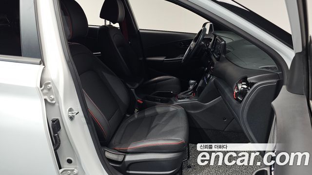 Hyundai Kona 1.6 Turbo 2WD FLUX Premium 2019 — фото 32