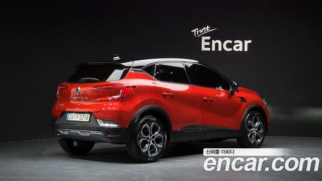 Renault Korea Captur 1.3 TCe Edition Paris 2021 — фото 2