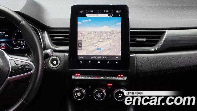 Renault Korea Captur 1.3 TCe Edition Paris 2021 — фото 16
