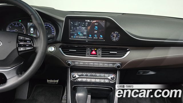 Hyundai Grandeur (IG) 3.0 Exclusive Special 2019 — фото 14