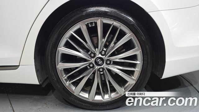 Hyundai Grandeur (IG) 3.0 Exclusive Special 2019 — фото 21