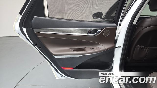 Hyundai Grandeur (IG) 3.0 Exclusive Special 2019 — фото 25
