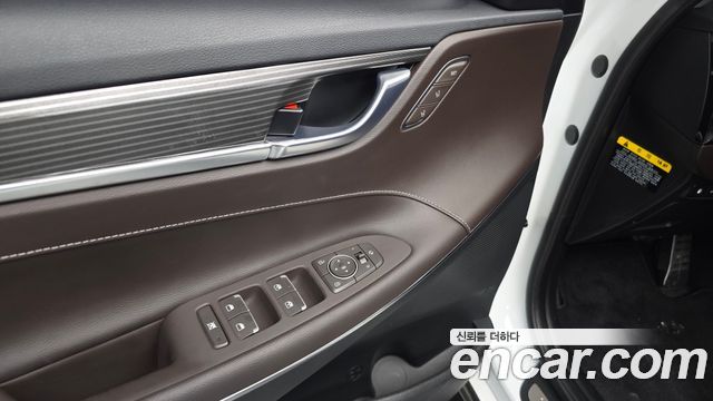 Hyundai Grandeur (IG) 3.0 Exclusive Special 2019 — фото 27