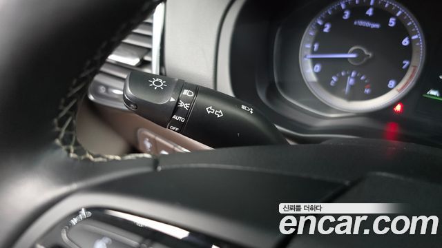 Hyundai Grandeur (IG) 3.0 Exclusive Special 2019 — фото 34