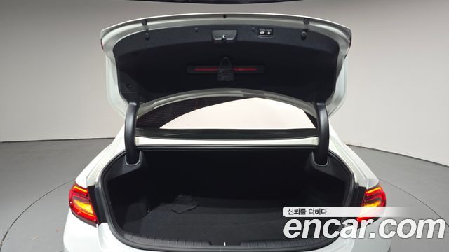 Hyundai Grandeur (IG) 3.0 Exclusive Special 2019 — фото 35