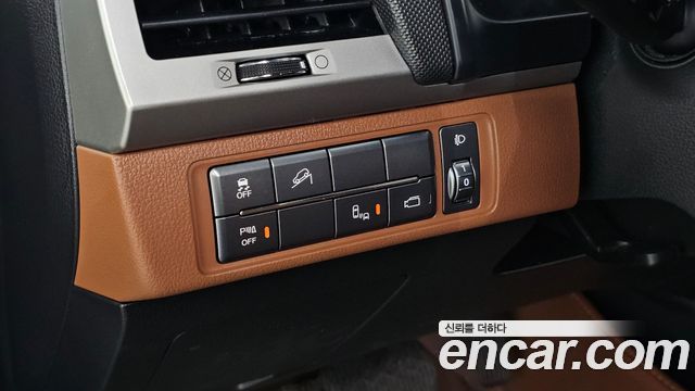 KG Mobility (SsangYong) Rexton Sports Diesel 2.2 4WD Noblesse 2019 — фото 20