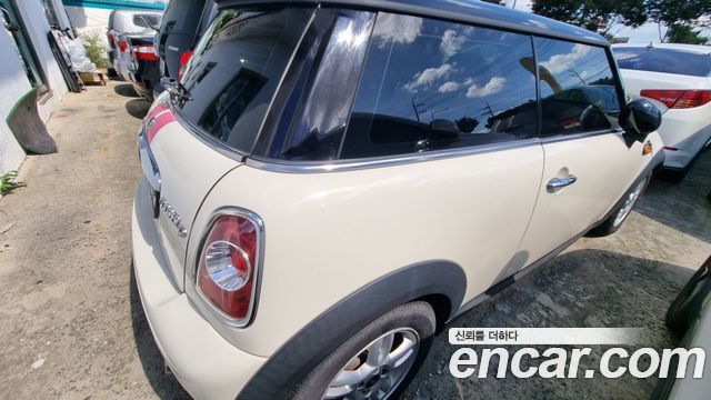 MINI Cooper D Standard 2nd 2013 — фото 10