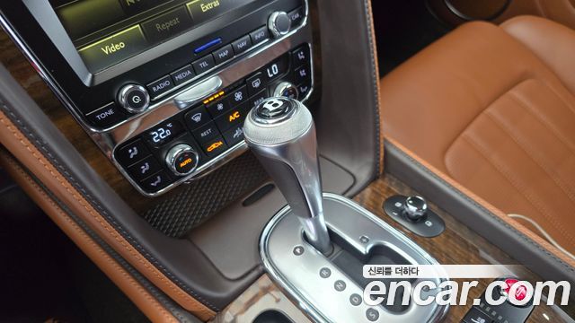 Bentley Continental GT (II) 4.0 GT 2015 — фото 9