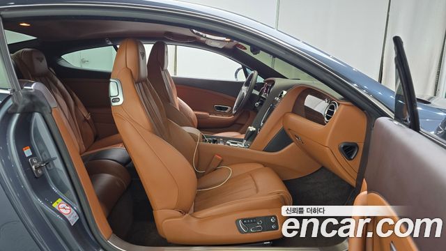 Bentley Continental GT (II) 4.0 GT 2015 — фото 15