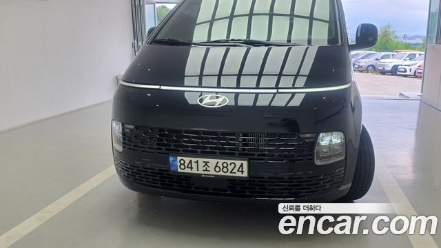 Hyundai Staria Cargo 5-Seater Modern 2023 — фото 2